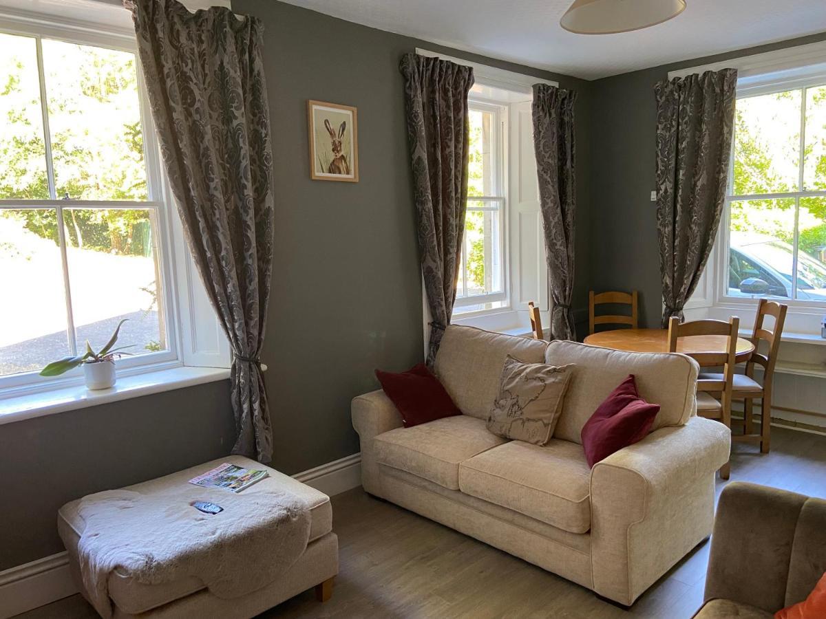 Fabulous 2 Bedroom House Just Outside Edinburgh Auchendinny Exterior photo